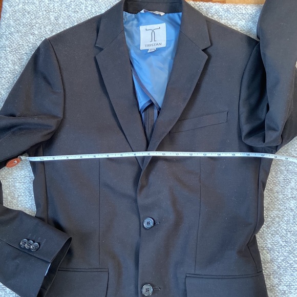 Tristan’s Black suit - Picture 3 of 14